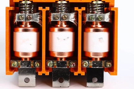 高壓真空開關管出現黃斑，這幾點原因需掌握！